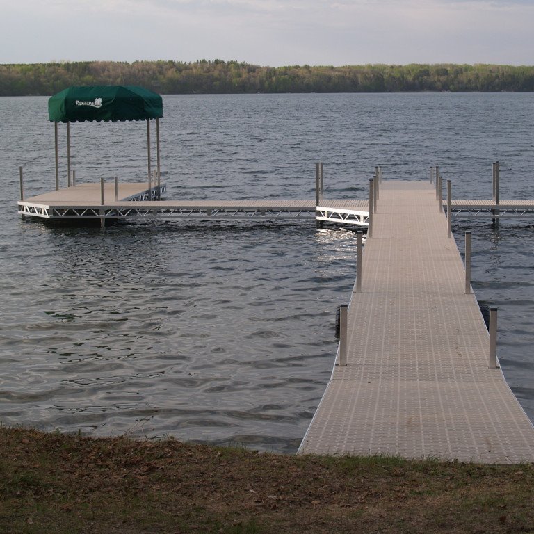 Large Ridgeline Premium Dock on A Gradual Shoreline