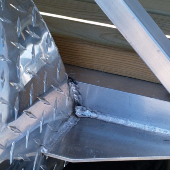 Treadbrite aluminum fenders w/ 15” wheels