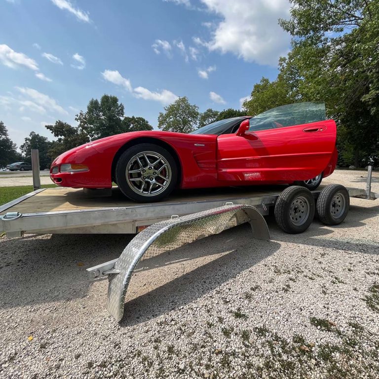 Removable diamond plate aluminum fenders.